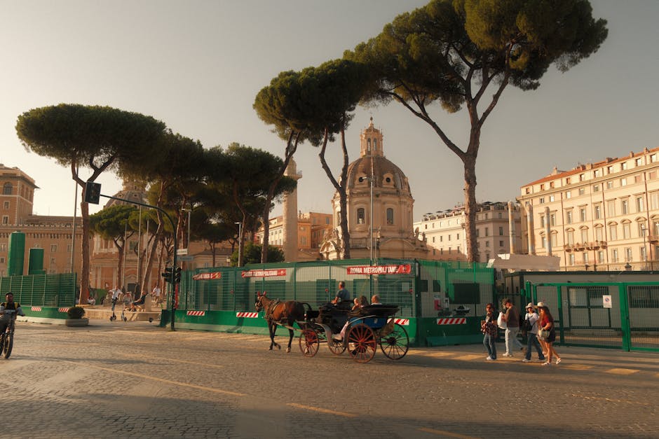 Vista di una strada a Roma, palazzi istituzionali